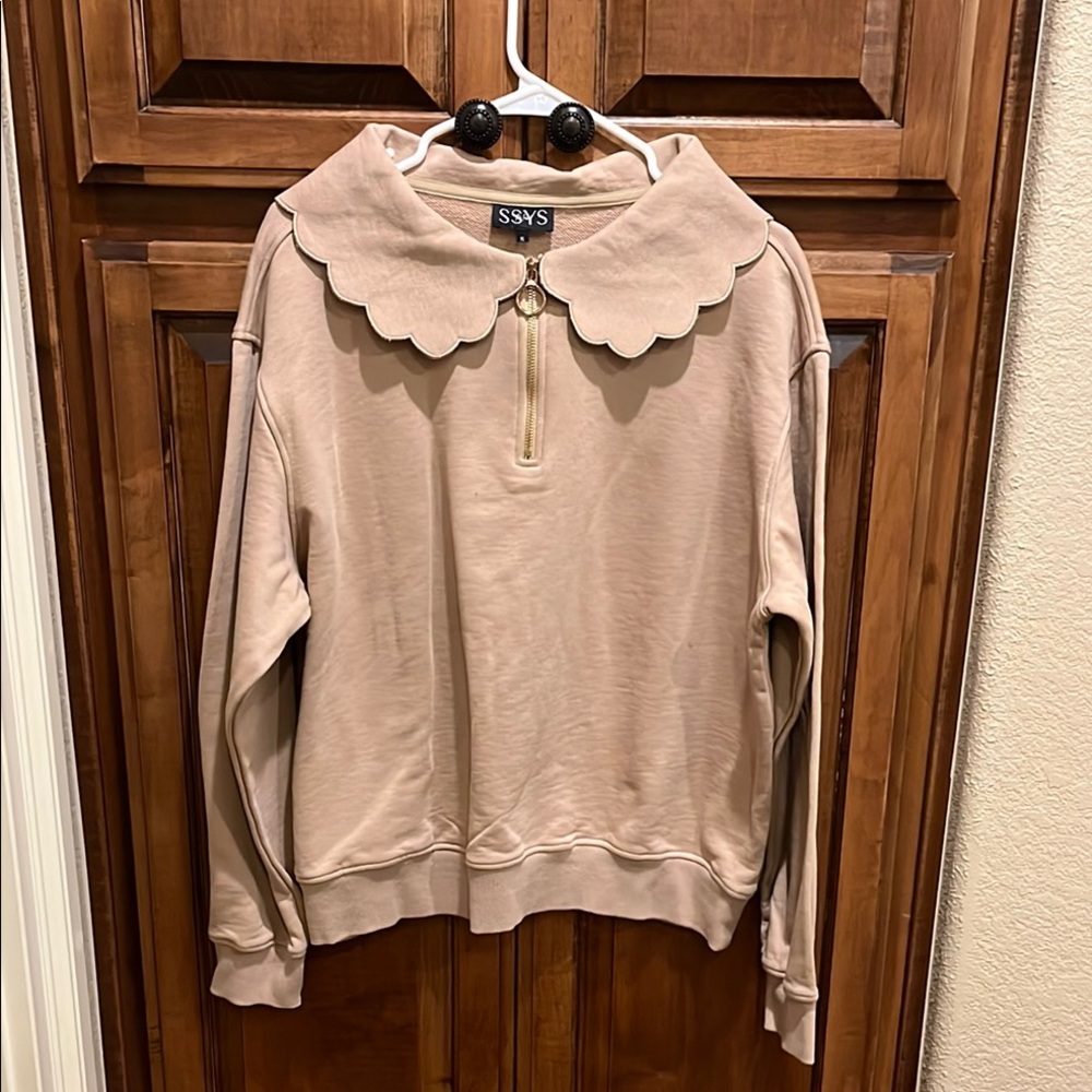 Women's Tan Sweatshirt with Scalloped Collar